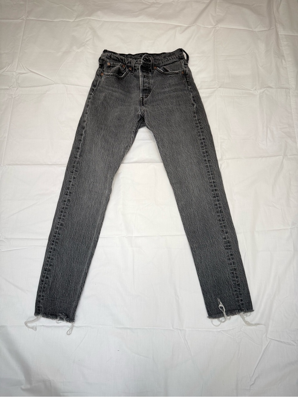 Levi's Women's Straight Leg Jeans in Washed Black